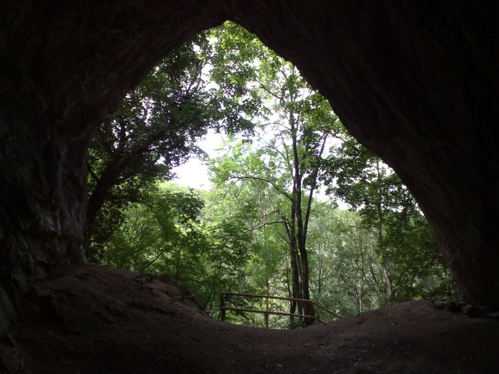 Istállóskői barlang